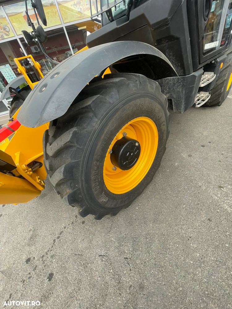 JCB 540-140 - 13