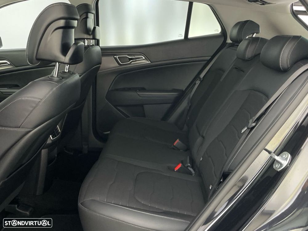 Kia Sportage 1.6 T-GDi PHEV Tech+SRF - 12