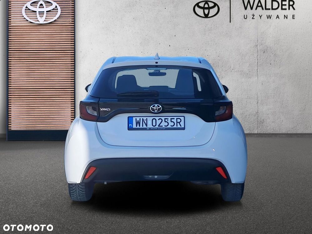 Toyota Yaris - 8