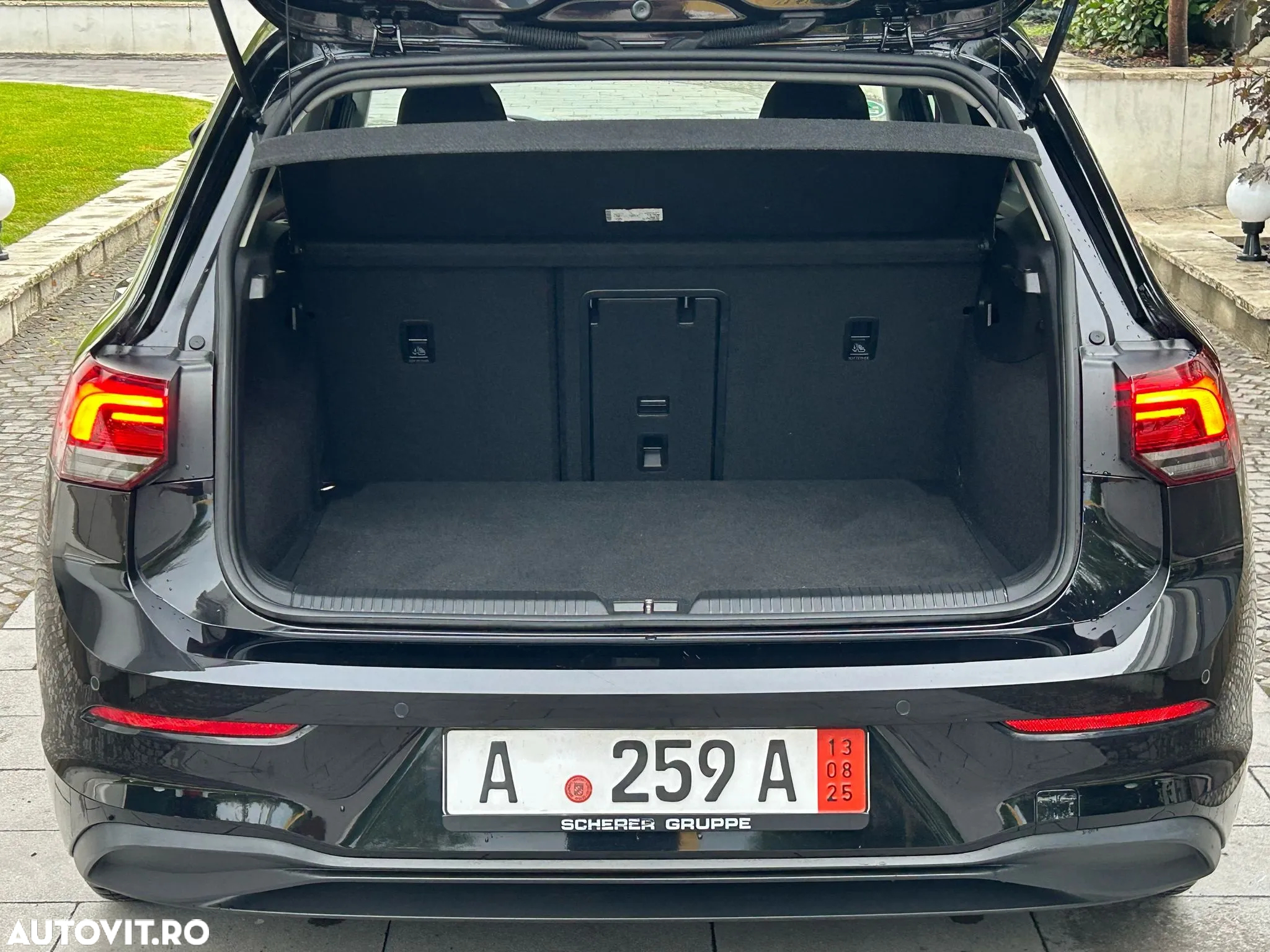 Volkswagen Golf 2.0 TDI DSG Life - 21