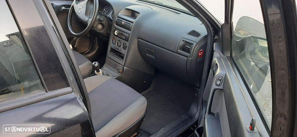 Opel Astra 1.2 Selection - 8
