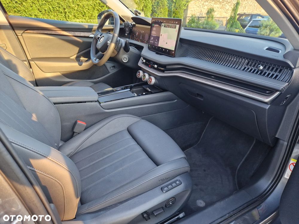 Skoda Superb 2.0 TDI SCR 4x4 L&K DSG - 31