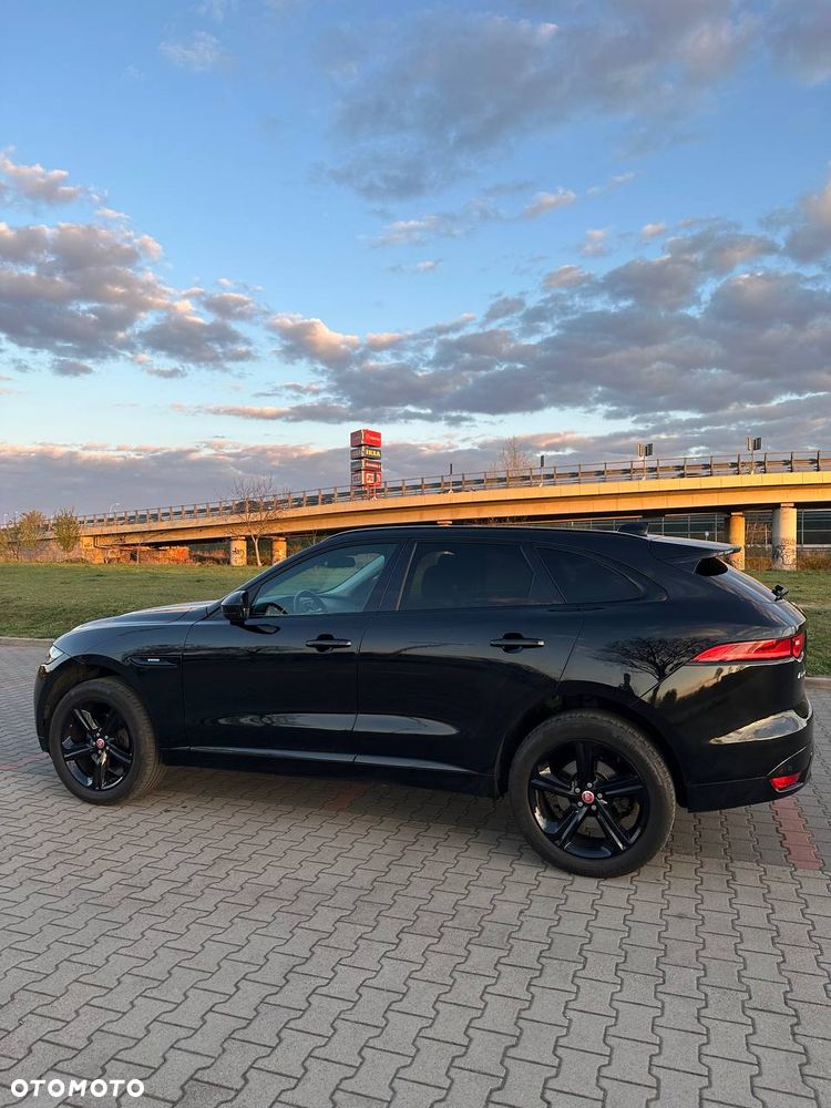 Jaguar F-Pace - 3