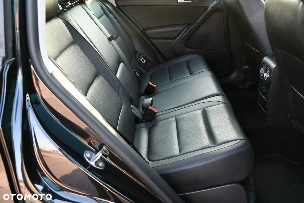 Volkswagen Tiguan - 20