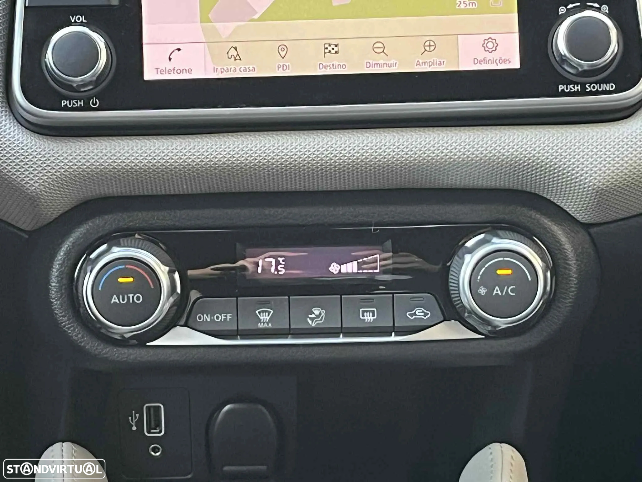 Nissan Micra 1.0 IG-T N-Connecta CVT - 28
