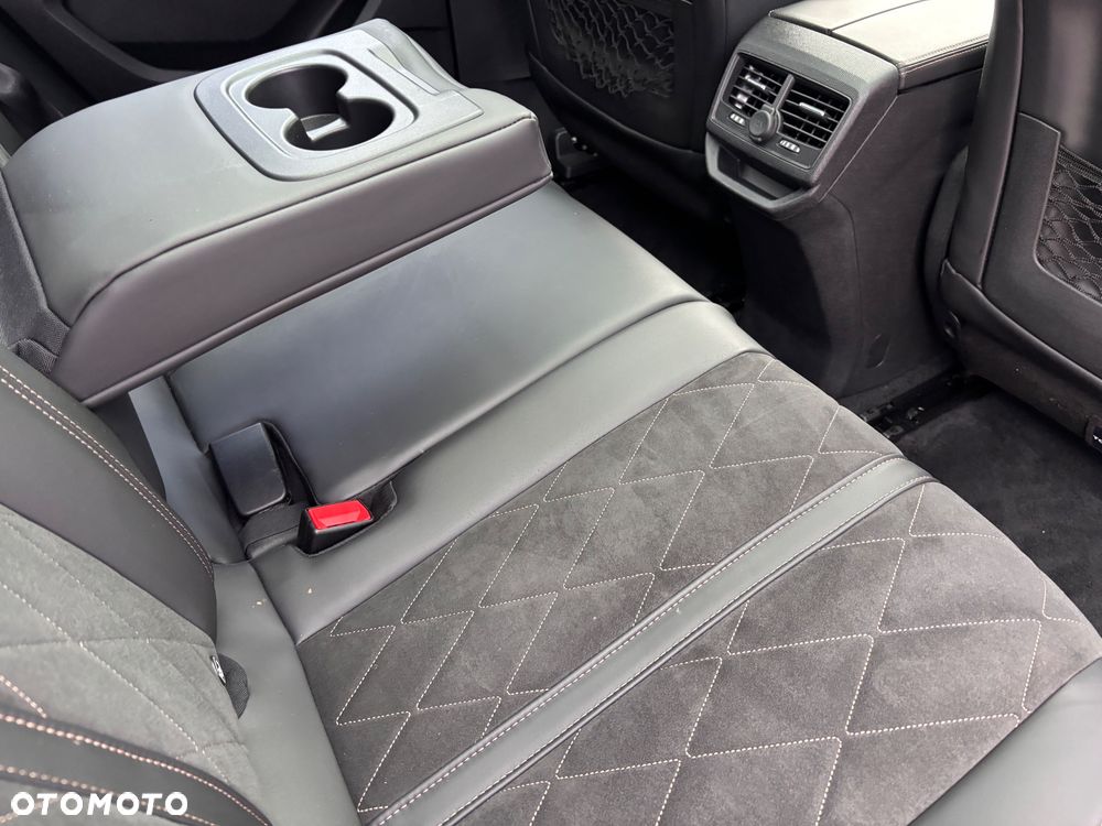 Peugeot 3008 BlueHDi 180 Stop & Start EAT6 GT - 32