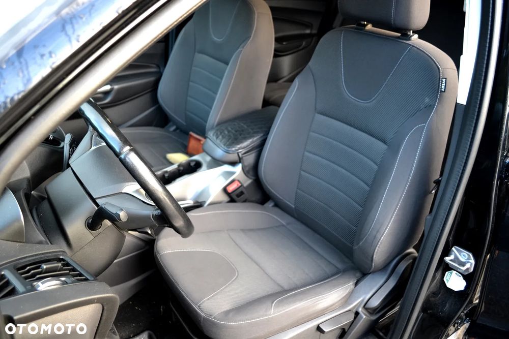 Ford Kuga 1.6 EcoBoost 2x4 Trend - 20