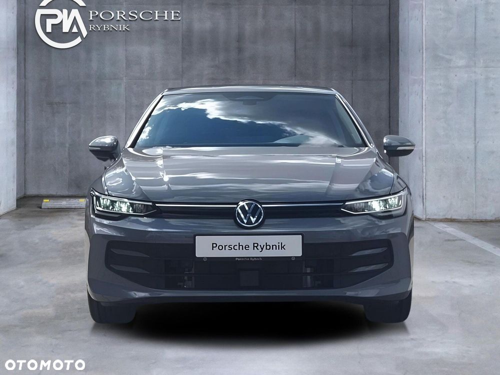 Volkswagen Golf - 9