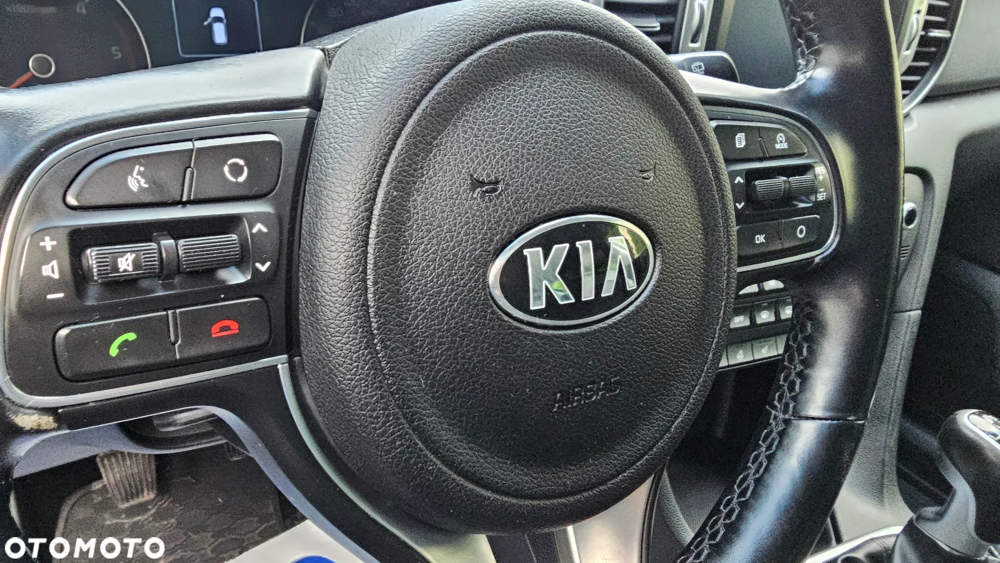 Kia Sportage 1.7 CRDI 2WD Dream-Team Edition - 25