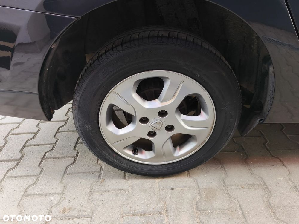 Dacia Logan 0.9 TCE Prestige S&S - 17