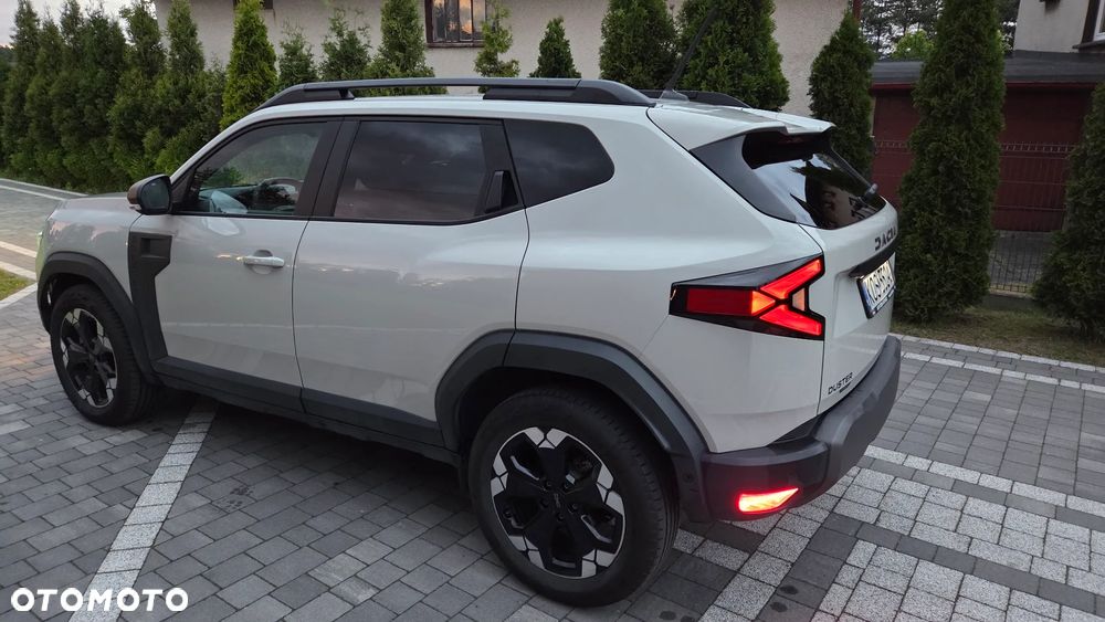 Dacia Duster 1.6 Full Hybrid 140 Extreme MMT - 13