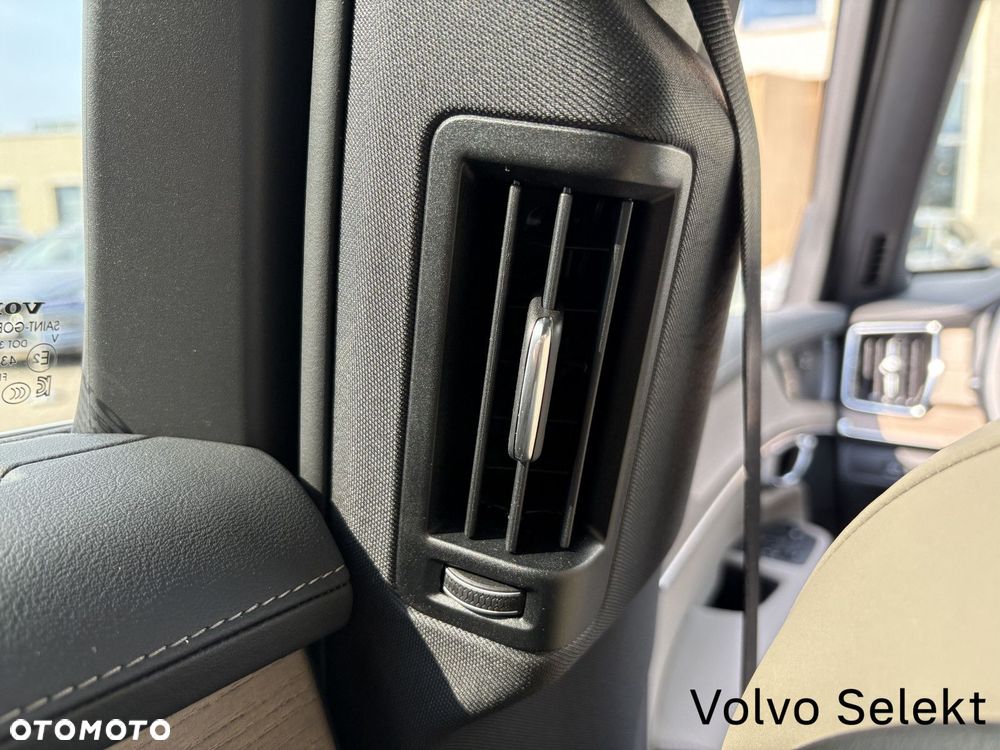 Volvo XC 90 - 24