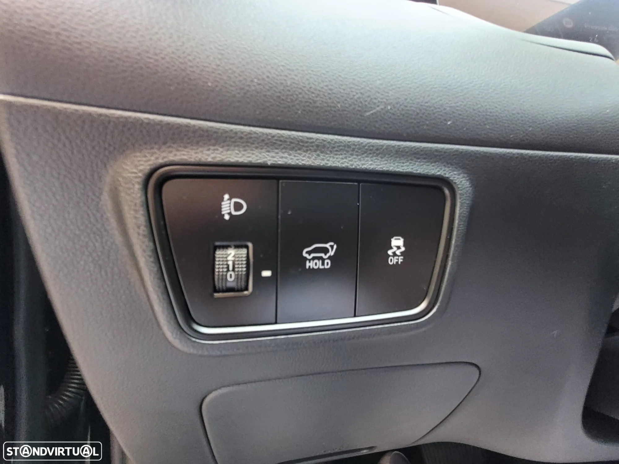 Hyundai Tucson 1.6 CRDi Vanguard DCT - 21