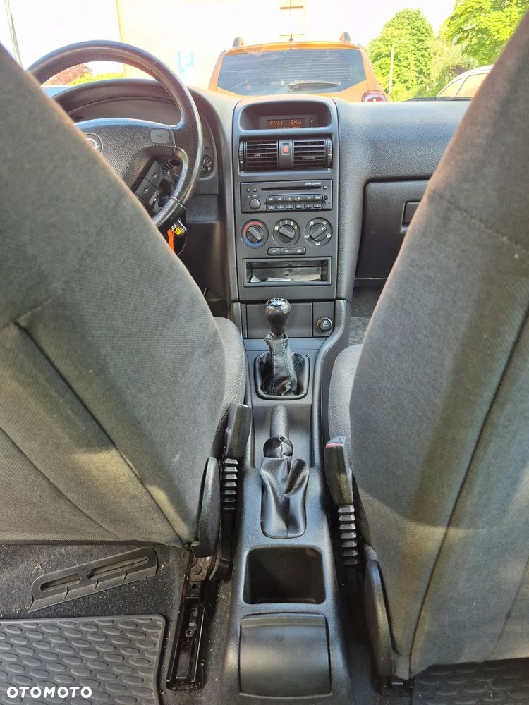 Opel Astra - 23