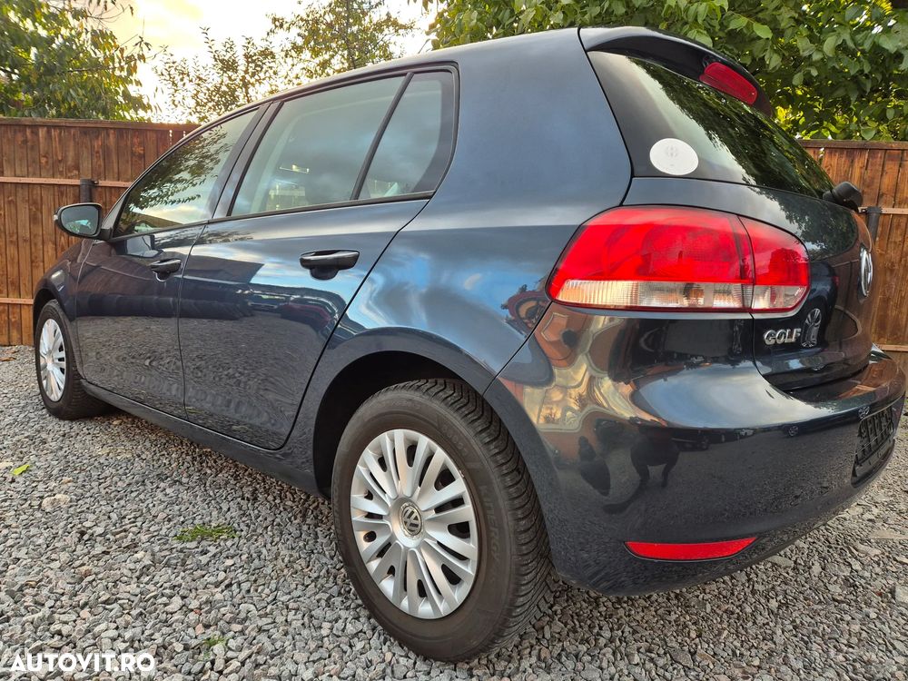 Volkswagen Golf - 4