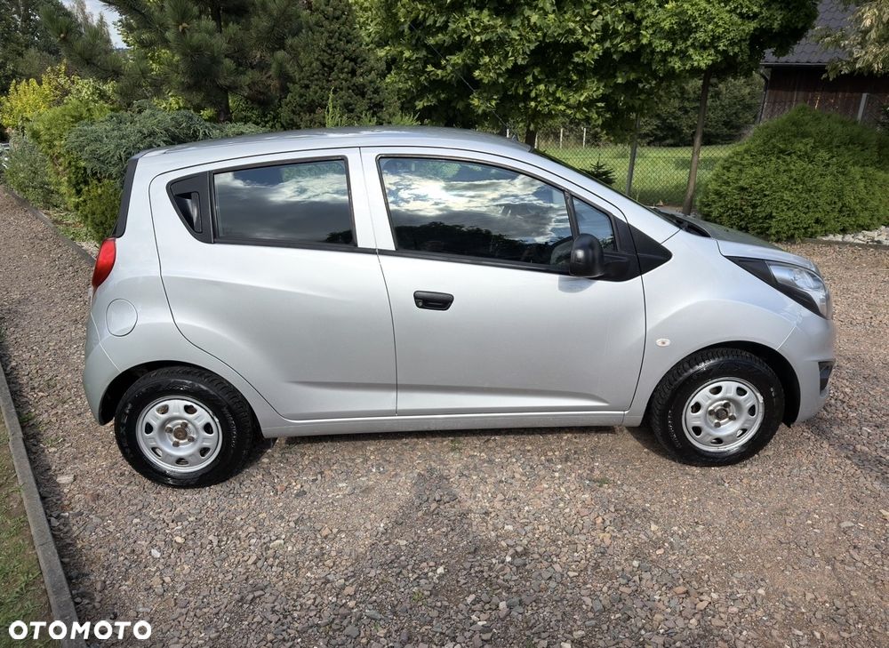 Chevrolet Spark 1.0 + - 14