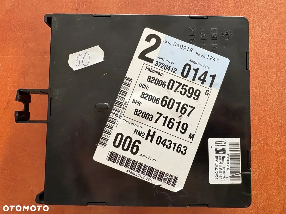 RENAULT LAGUNA II MODUŁ 8200660167 X74 2N3 - 1