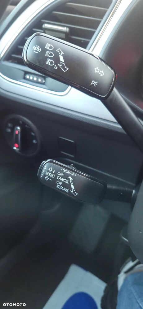 Seat Leon 2.0 TDI DSG Xcellence - 30