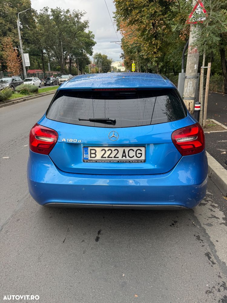 Mercedes-Benz A - 3