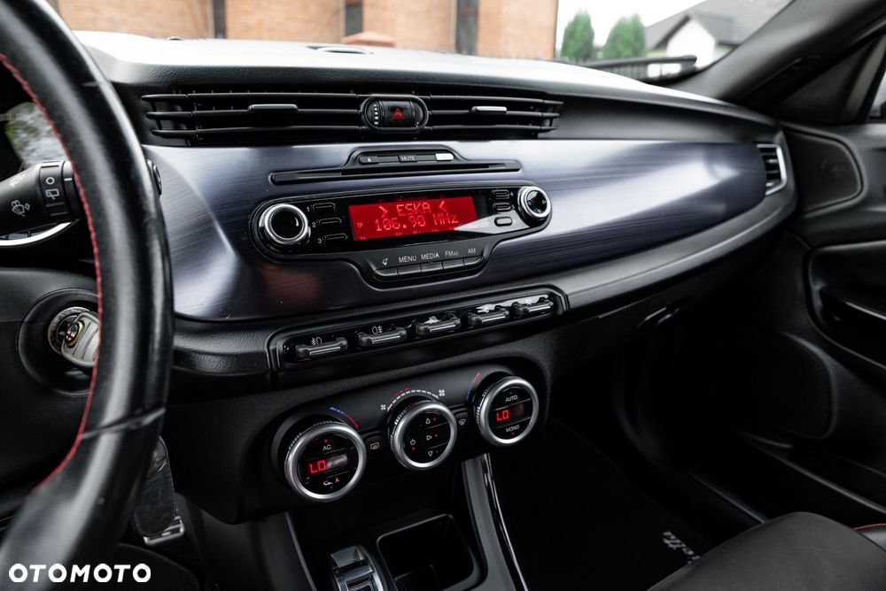 Alfa Romeo Giulietta 1.4 TB MultiAir Distinctive - 30