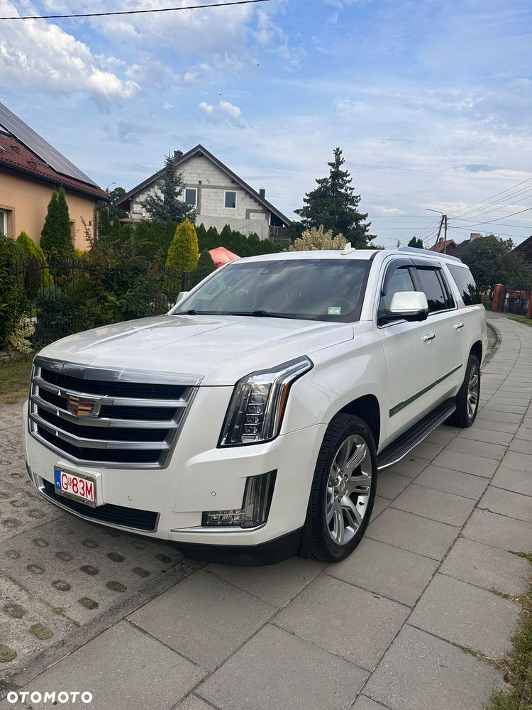 Cadillac Escalade 6.2 V8 ESV Premium - 9