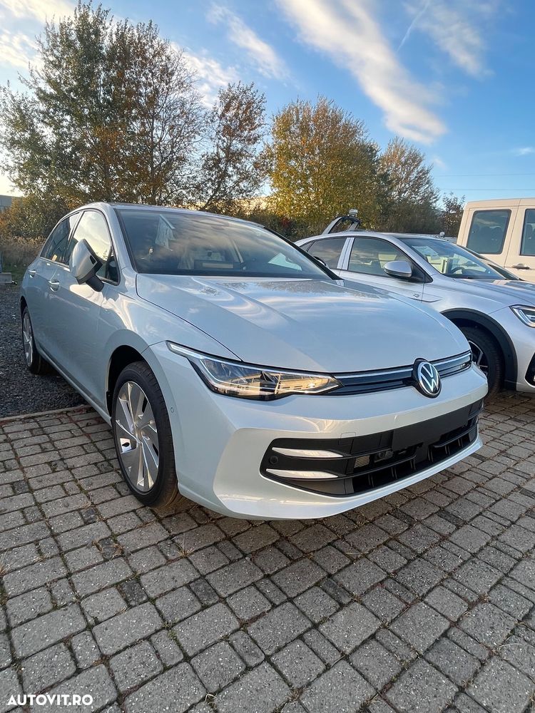 Volkswagen Golf 1.5 eTSI DSG MHEV Life - 6