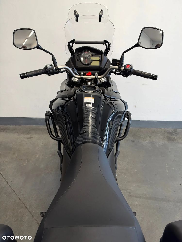 Suzuki V-STROM - 38
