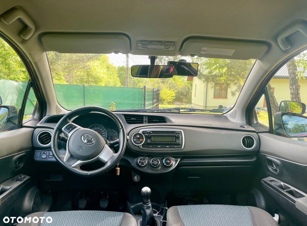 Toyota Yaris 1.0 Sprint - 13
