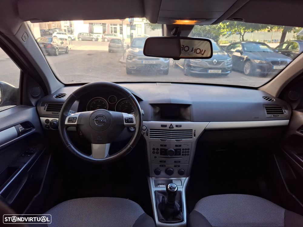 Opel Astra - 4