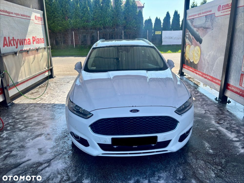 Ford Mondeo 2.0 TDCi Titanium PowerShift - 4