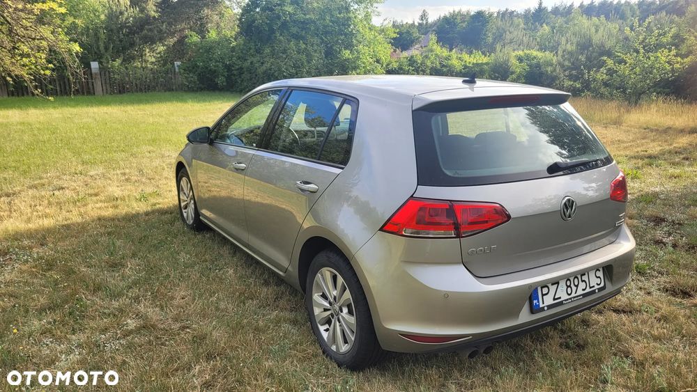 Volkswagen Golf 1.4 TSI BMT Comfortline - 21
