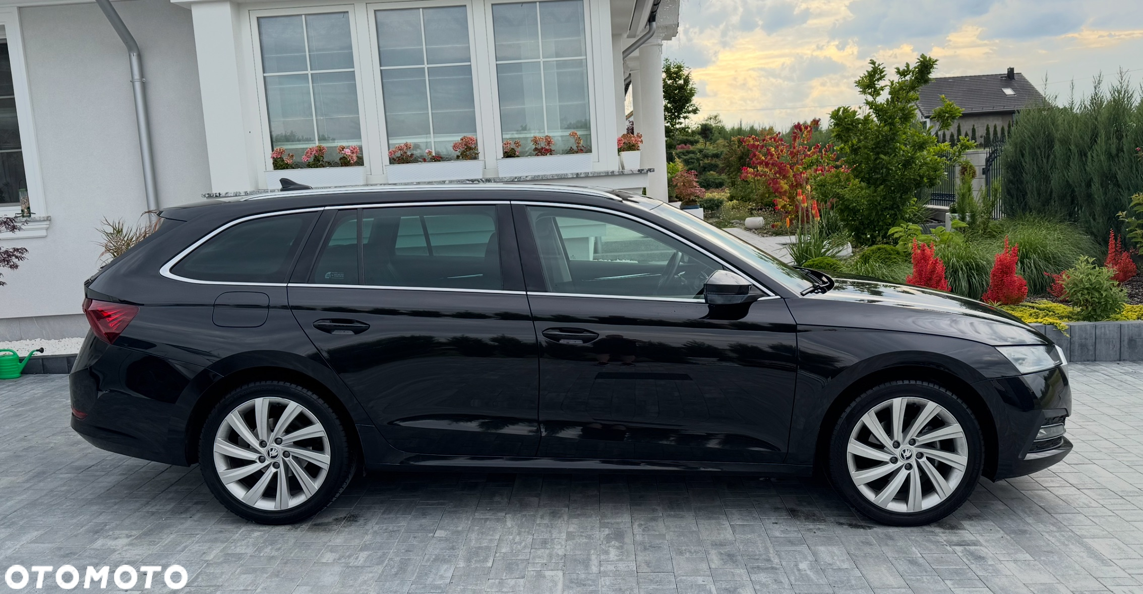 Skoda Octavia 2.0 TDI Style DSG - 4
