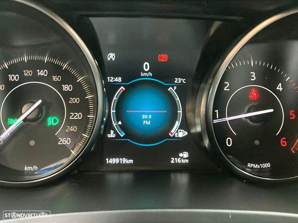 Jaguar E-Pace 2.0 i4D R-Dynamic - 12