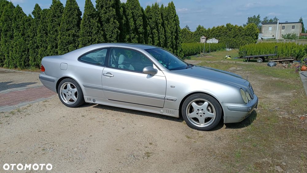 Mercedes-Benz CLK 200 - 4