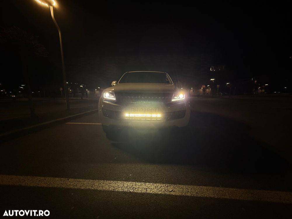 Volkswagen Amarok 2.0 BiTDI Highline - 32