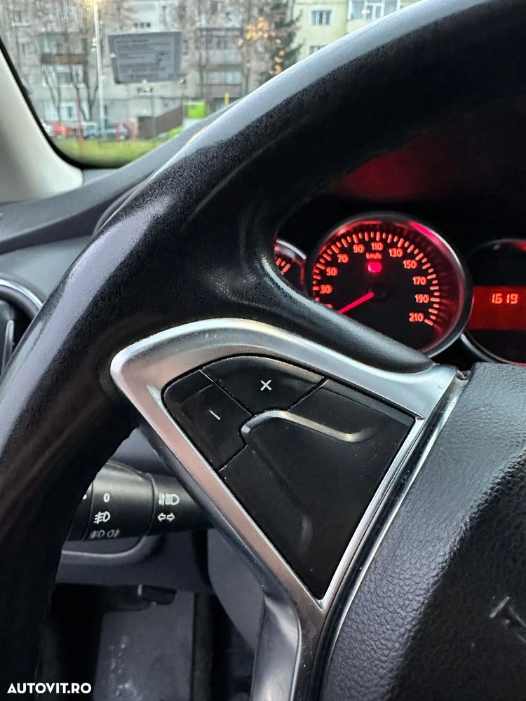 Dacia Logan 1.5 dCi Laureate - 12