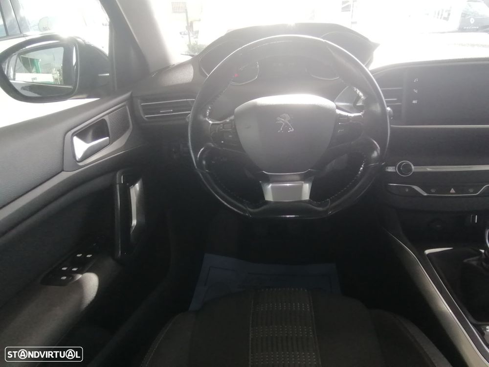 Peugeot 308 1.5 BlueHDi Allure - 8