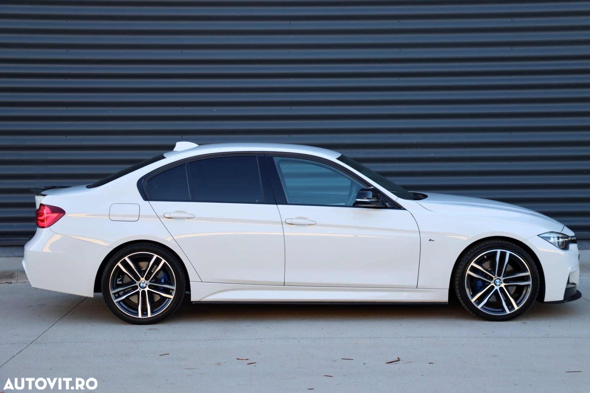 BMW Seria 3 - 2