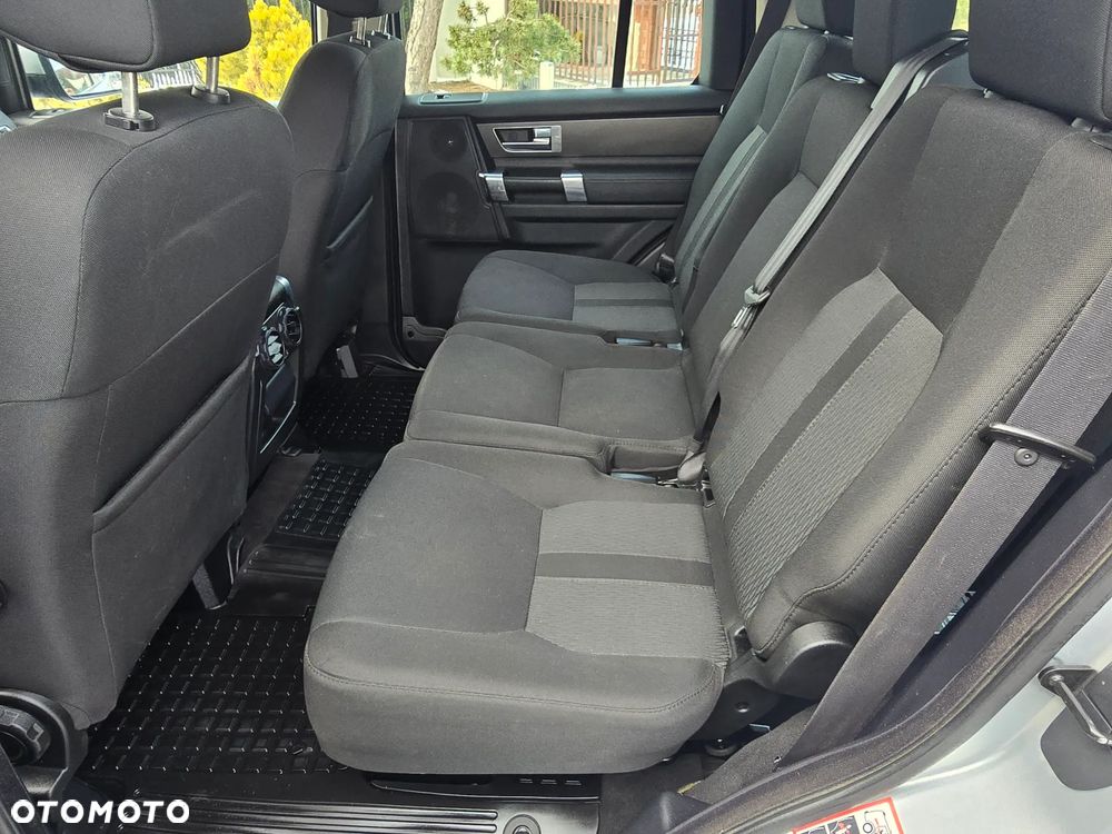 Land Rover Discovery TD V6 HSE - 7