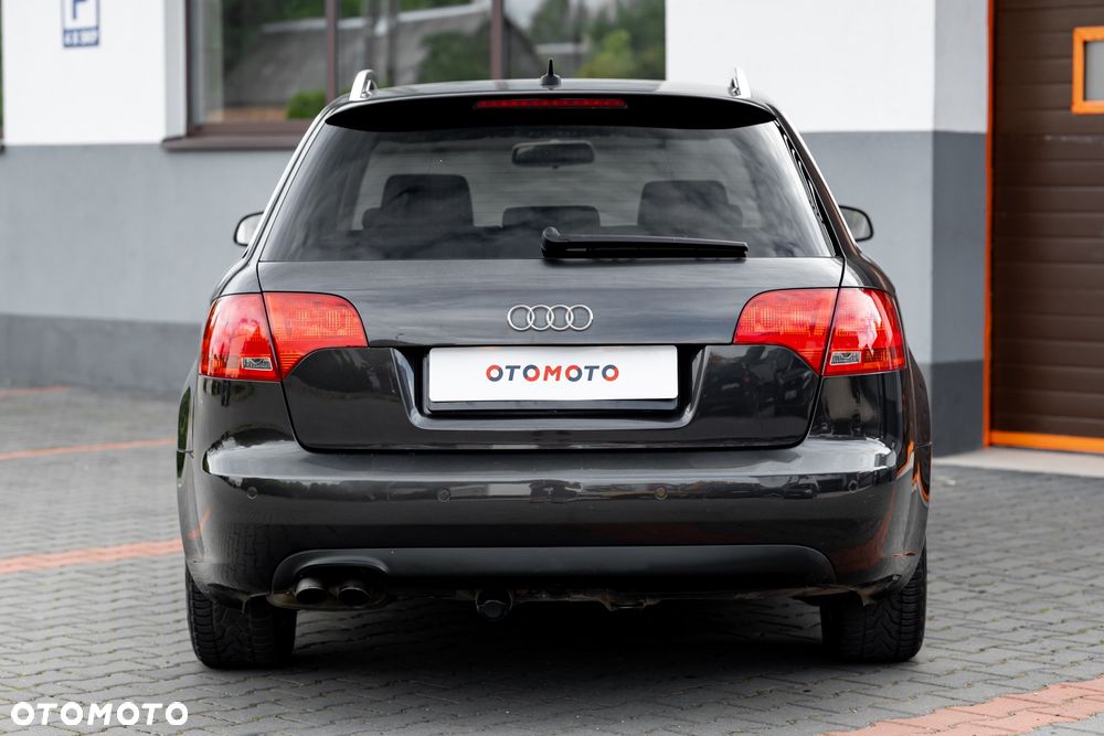 Audi A4 Avant 2.0 TDI - 8