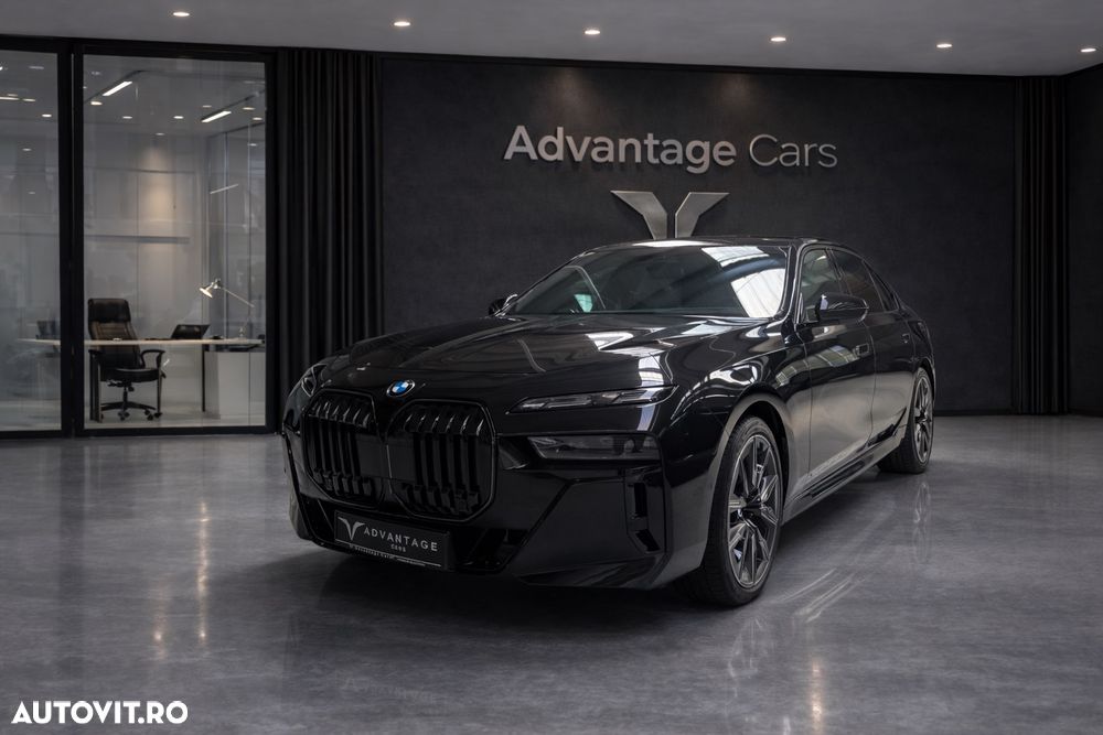 BMW Seria 7 740d xDrive MHEV - 8