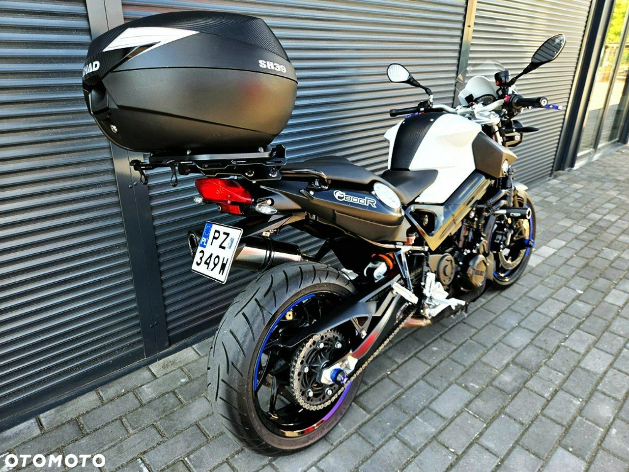 BMW F - 6