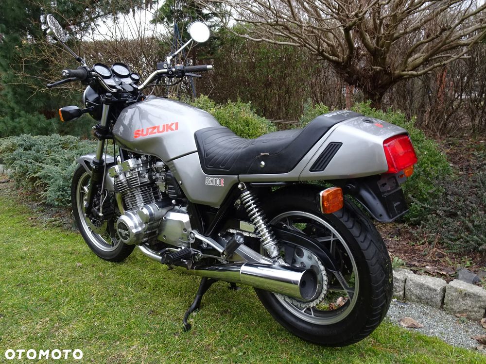 Suzuki GSX - 3