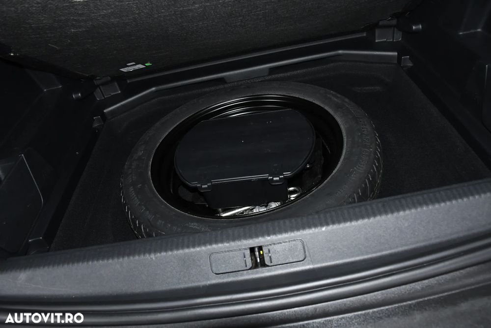 Peugeot 3008 PureTech 130 Stop & Start GPF EAT8 Allure - 41