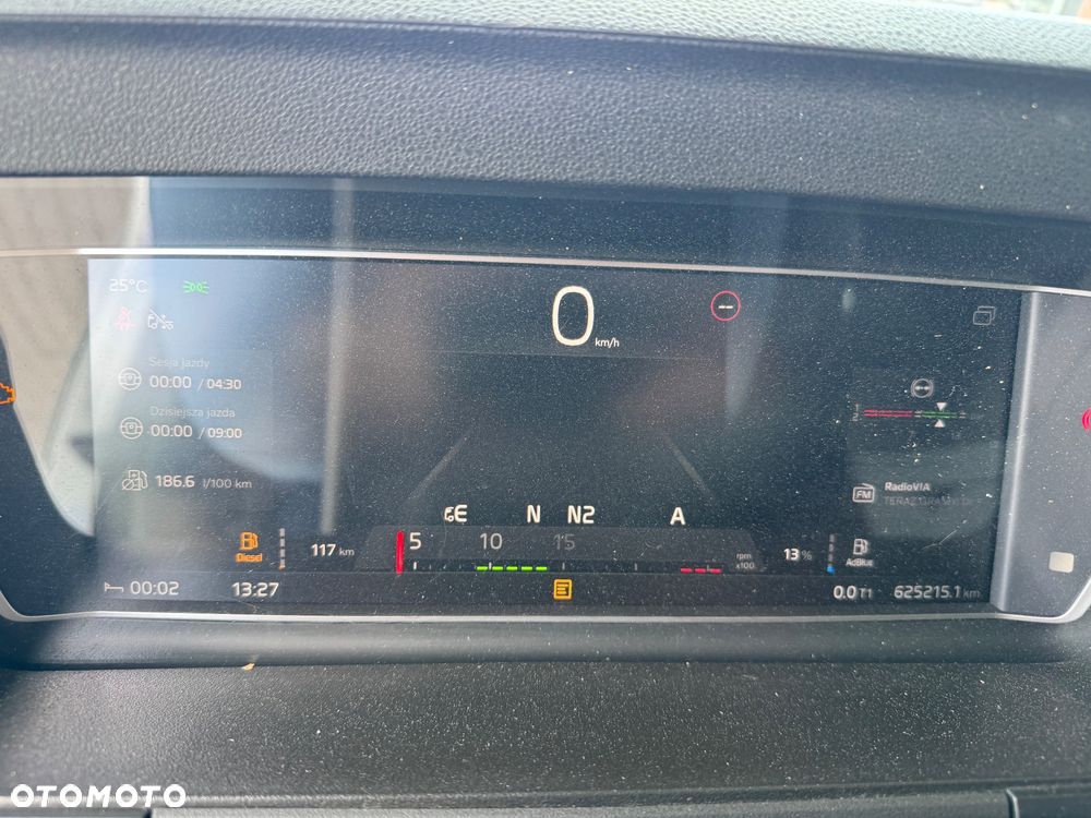 Volvo FM FH 500 Euro6 Full Led z kurierki Import France - 28