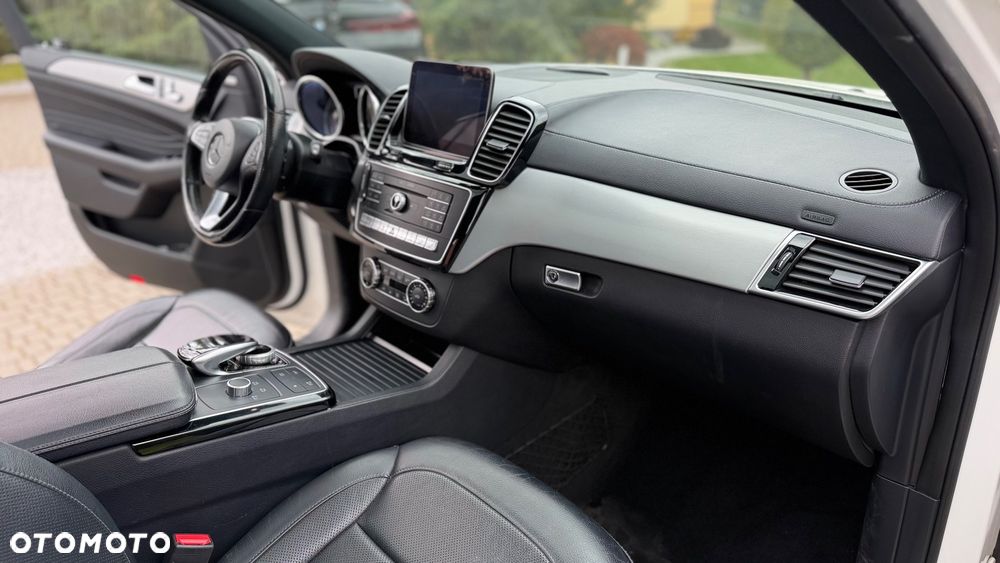 Mercedes-Benz GLE 350 d 4-Matic - 10