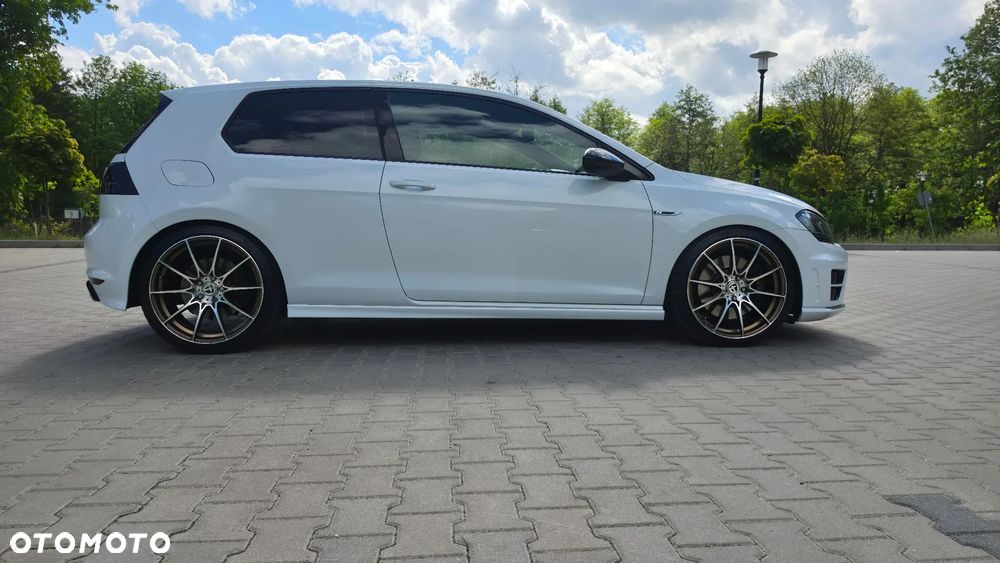 Volkswagen Golf - 4