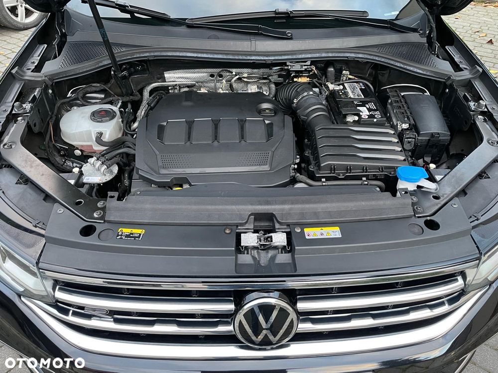 Volkswagen Tiguan 2.0 TDI SCR 4MotION DSG R-Line - 14