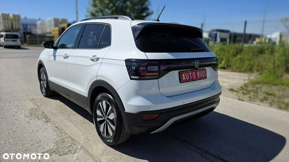 Volkswagen T-Cross - 4