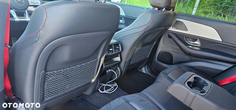 Mercedes-Benz GLE - 32
